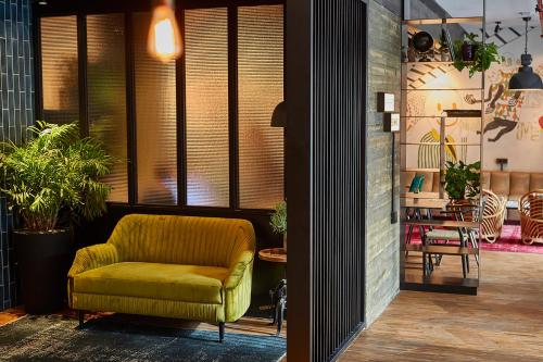 Coin salon dans l'établissement Fabric Hotel - an Atlas Boutique Hotel