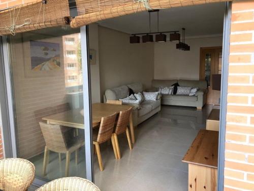Postel nebo postele na pokoji v ubytování Apartamento en la playa 96 m2