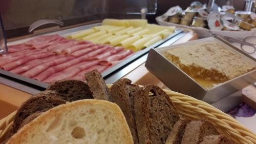 Jídlo v bed and breakfast nebo okolí