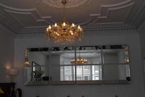 Edinburgh37 photo 51