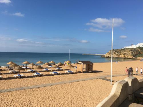412 Is a Lovely Apartment in Albufeira