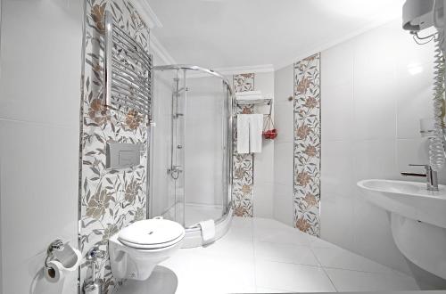 Et badeværelse på Antea Palace Hotel & Spa