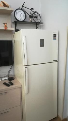 Dapur atau dapur kecil di Center Apartment