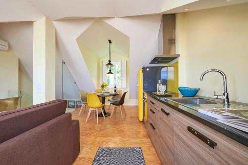 Η κουζίνα ή μικρή κουζίνα στο Lisbon Best Choice Apartments Alfama