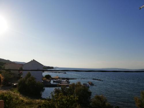Gallery image of Apartmani Marija in Otok Pašman