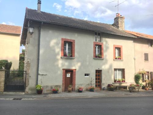 Gallery image of La petite maison in Fromental