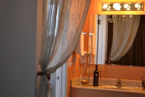 Gallery image of Chardonnay Lodge in Napa