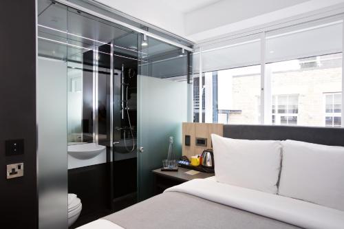 Gallery image of The Z Hotel Tottenham Court Road in London