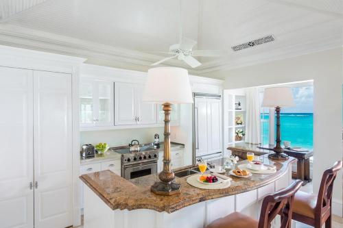 A kitchen or kitchenette at The Palms Turks and Caicos