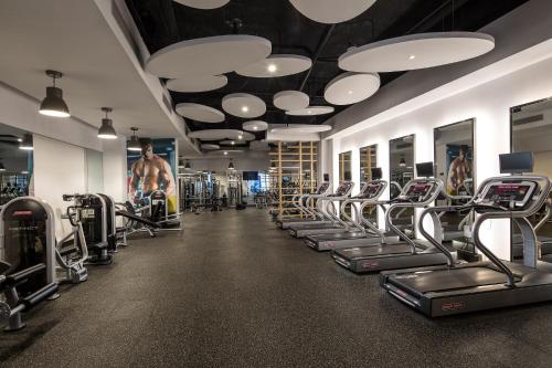 Fitnesscentret og/eller fitnessfaciliteterne på Ramada Plaza by Wyndham Sanya Bay