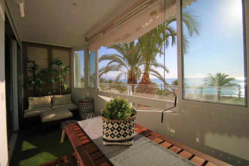 LOTELITO Escucha y disfruta del mar en 1º Línea San Juan Playa