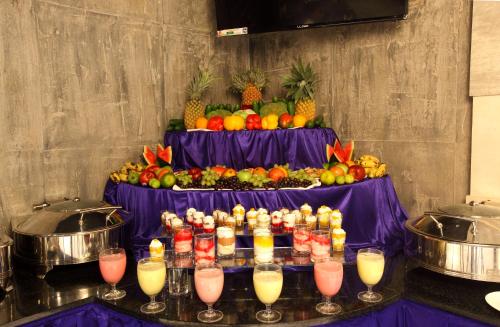 Jídlo v hotelu nebo okolí