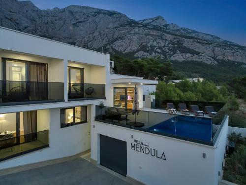 Γενική θέα στο βουνό ή θέα στο βουνό από  αυτή η βίλα