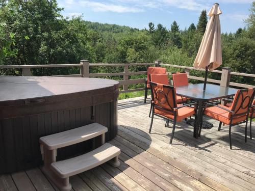 Chalet Charbonneau et Spa – Photos 5