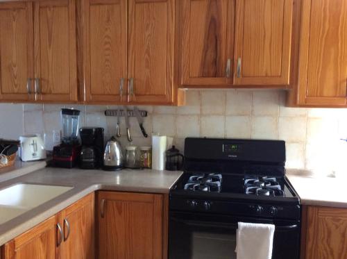  Antigua chiama Italia villas -  Room  picture :   Shower    TV    Air conditioning                           