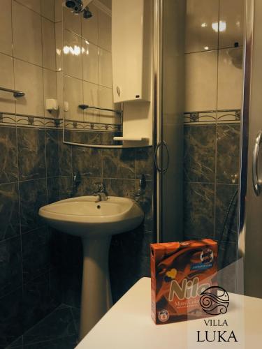 Un baño de Apartments Villa Luka