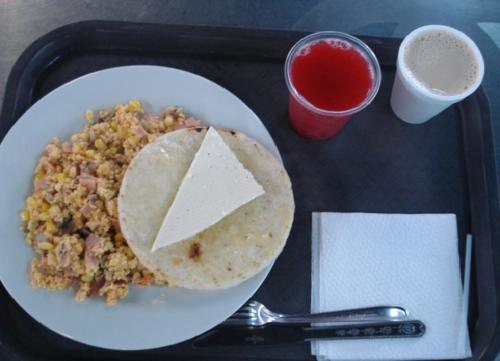 Jídlo v hotelu nebo okolí