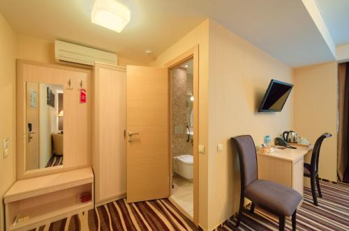 Ванная комната в Отель Дегас Лайт