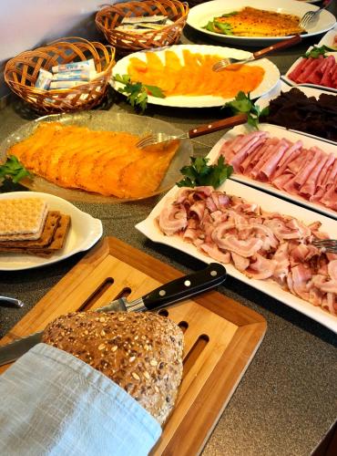 Jídlo v hotelu nebo okolí