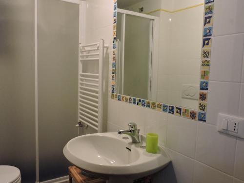 A bathroom at La Casa nel Borgo