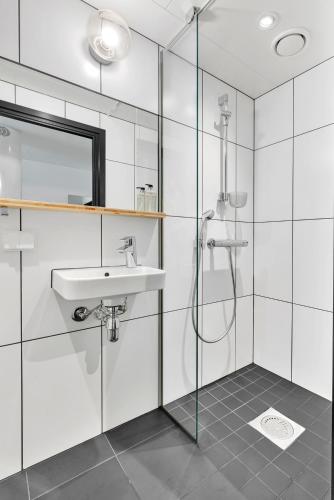 Ένα μπάνιο στο Forenom Aparthotel Oslo