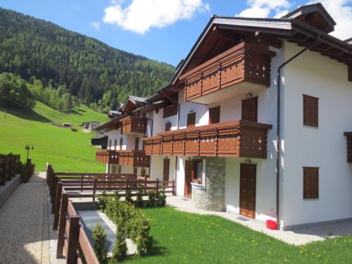 Nespecifikovaný výhled na hory nebo výhled na hory při pohledu z apartmánu