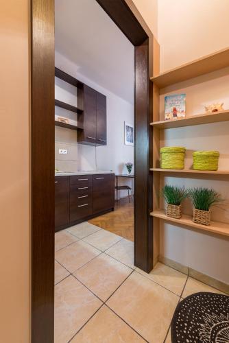 Old Town Studio P&O Serviced Apartments