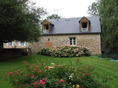 Jardin de l'établissement Le Moulin d'Hys