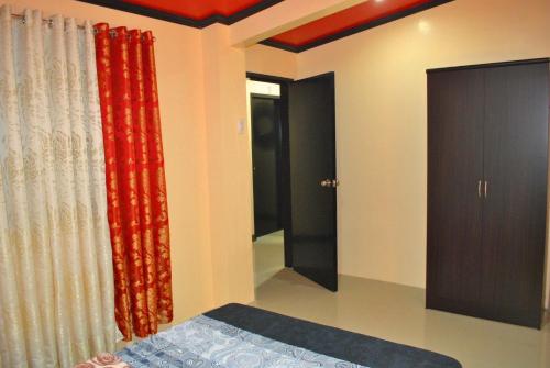 Gallery image of Fully AC 3BR House for 8pax near Airport and SM with 100mbps Wifi in Puerto Princesa City