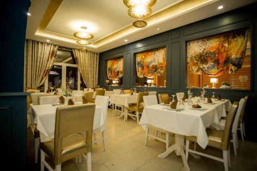 En restaurant eller et spisested på Hotel Valz