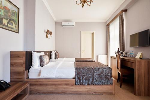 Gallery image of Hotel Pushkin in Tbilisi City