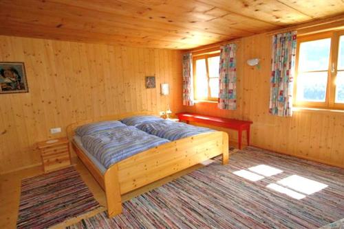 Tempat tidur dalam kamar di Haus Sücka