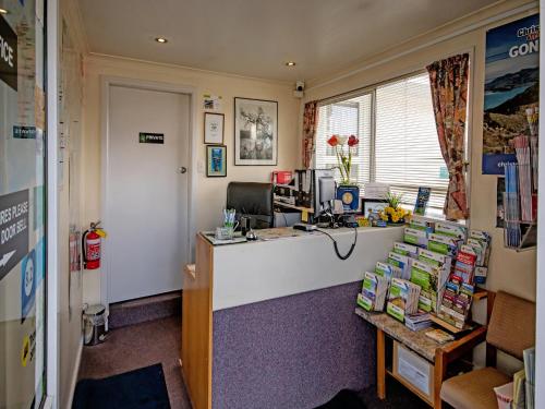 Χώρος καθιστικού στο Arcadia Motel