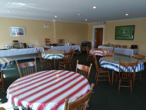 Grenfell Heritage Hotel & Suites – Photos 5
