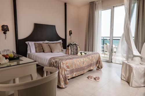 Baia del Mar Beach Boutique Hotel