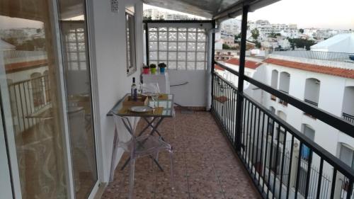 Apt Cardoso 3 ao lado da Praia Peneco