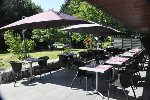 The Originals City, Hôtel Les Caps, Saint-Brieuc Estにある庭