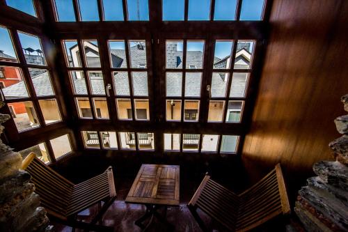Posezení v ubytování Hotel Aroi Bierzo Plaza