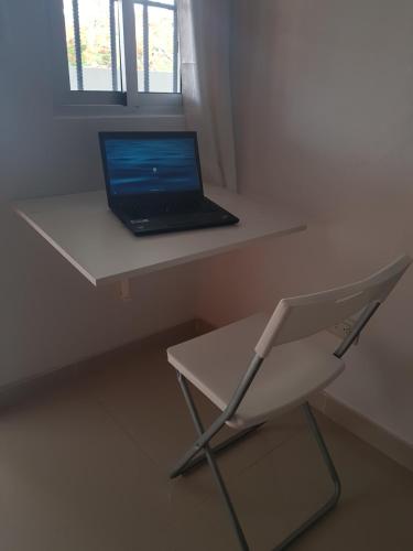 Μια τηλεόραση ή/και κέντρο ψυχαγωγίας στο KSL Residence
