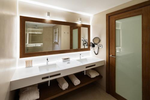 Lamaro Hotel Barcelona - Preferred Hotels & Resorts - Lifestyle Collection photo 73