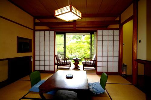 Imagen de la galería de Mitake, en Hakone