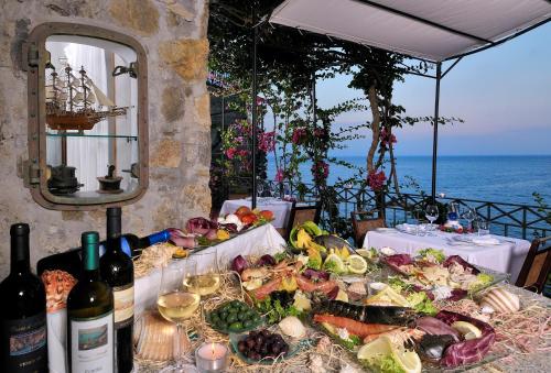 Nourriture dans l'hôtel ou à proximité
