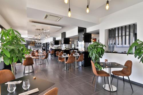 Hotel & Restaurant Perla Riviera, Villeneuve-Loubet – Precios actualizados  2022