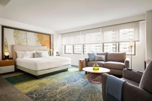 The Gardens Sonesta ES Suites New York Image