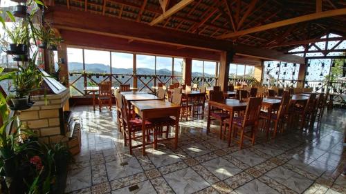 Restorāns vai citas vietas, kur ieturēt maltīti, naktsmītnē Pousada dos Esquilos