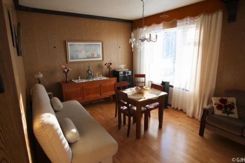 Posezení v ubytování Apartment Tungata