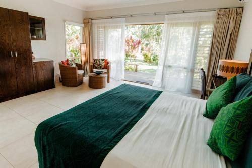 Gallery image of Sinalei Reef Resort & Spa in Maninoa