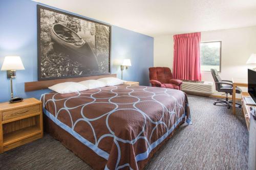 Katil atau katil-katil dalam bilik di Super 8 by Wyndham Monmouth IL
