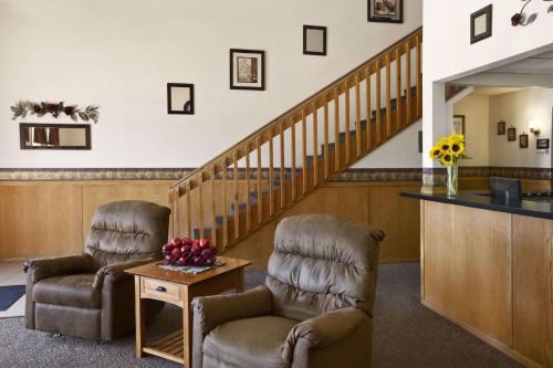 Super 8 by Wyndham Batesville – Photos 2