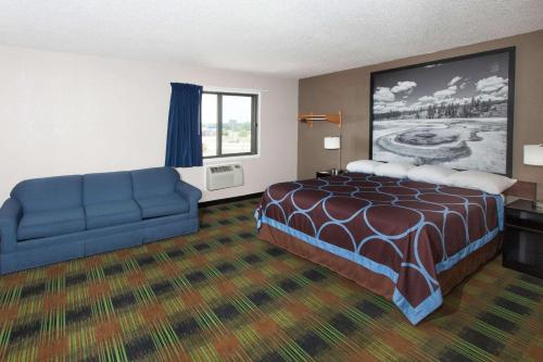 Gallery image of Super 8 by Wyndham Keokuk in Keokuk